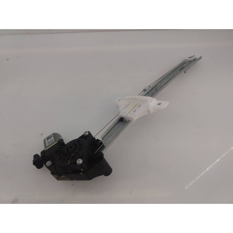 Recambio de elevalunas trasero izquierdo para hyundai i20 essence referencia OEM IAM 83481Q0010  