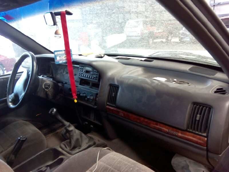 chrysler jeep cherokee (j) del año 1997