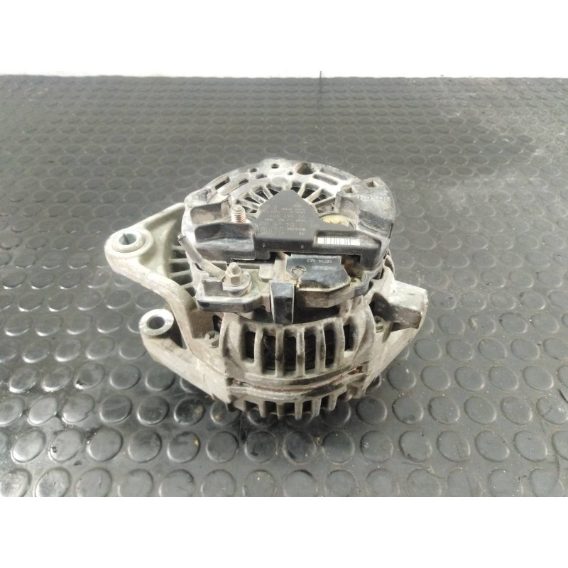 Recambio de alternador para opel corsa c comfort referencia OEM IAM 90561972 0124415002 