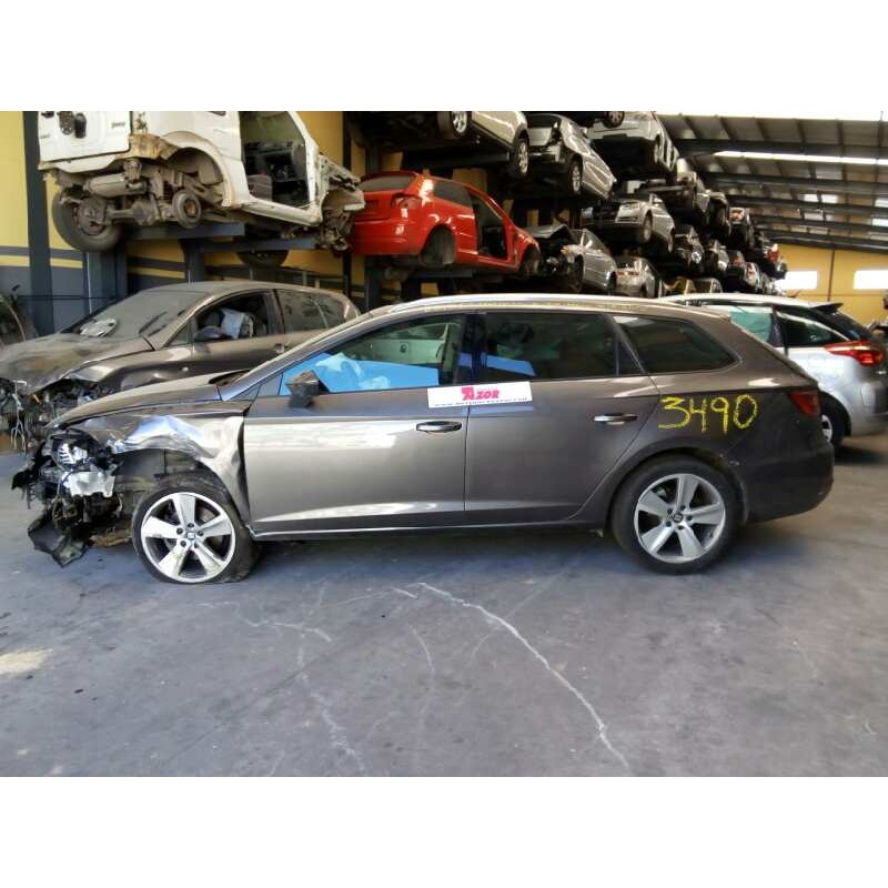 seat leon st (5f8) del año 2014