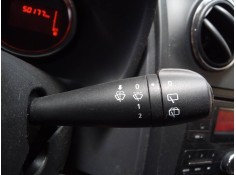 Recambio de mando limpia para dacia sandero stepway referencia OEM IAM   