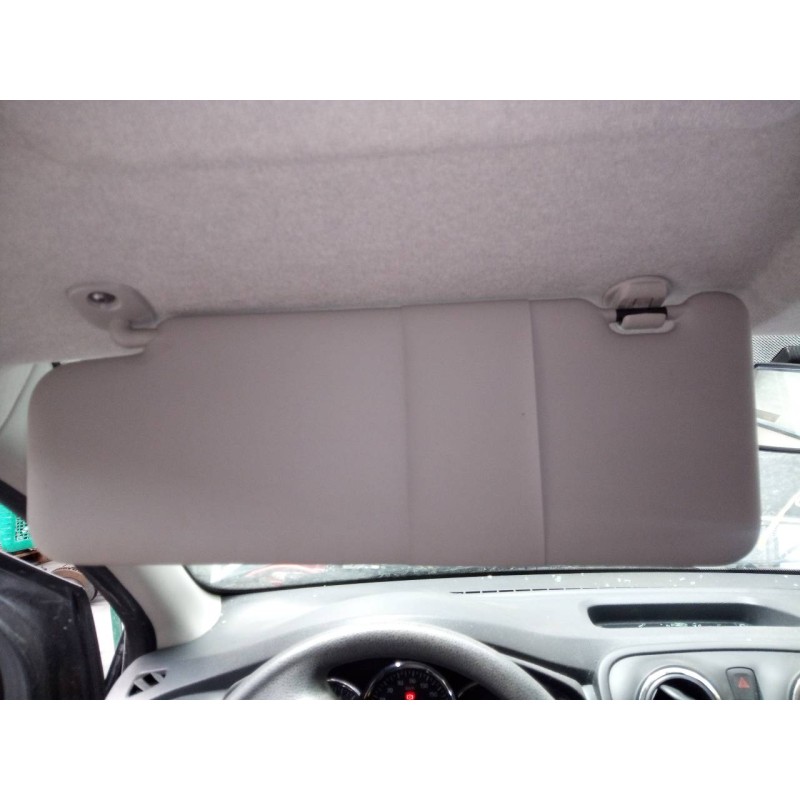 Recambio de parasol izquierdo para dacia sandero stepway referencia OEM IAM   