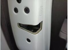 Recambio de cerradura puerta trasera izquierda para ford kuga (cbs) titanium referencia OEM IAM   