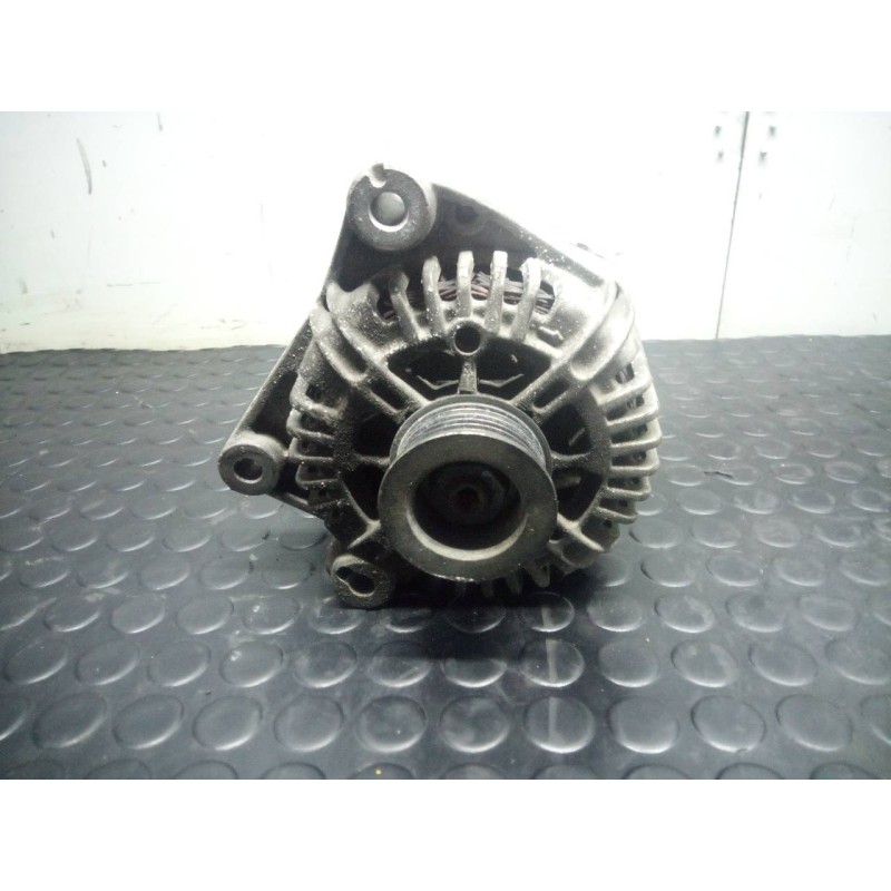 Recambio de alternador para bmw serie 3 touring (e91) 320d referencia OEM IAM 7802927 2586186 