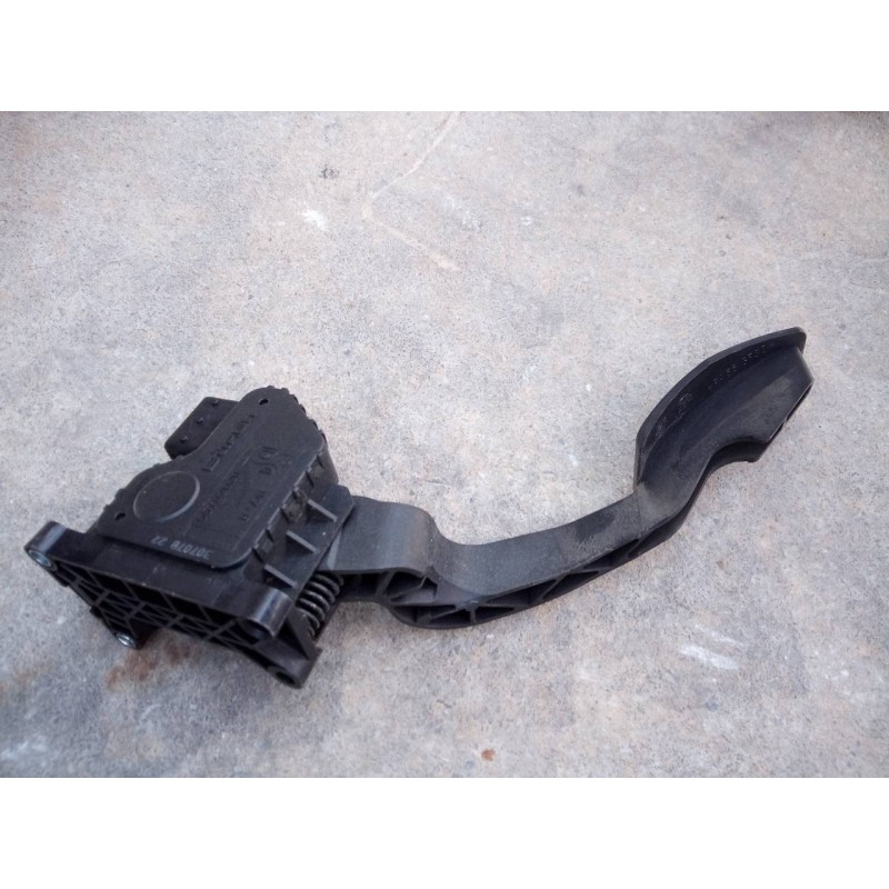 Recambio de pedal acelerador para opel corsa d cosmo referencia OEM IAM 55702020  