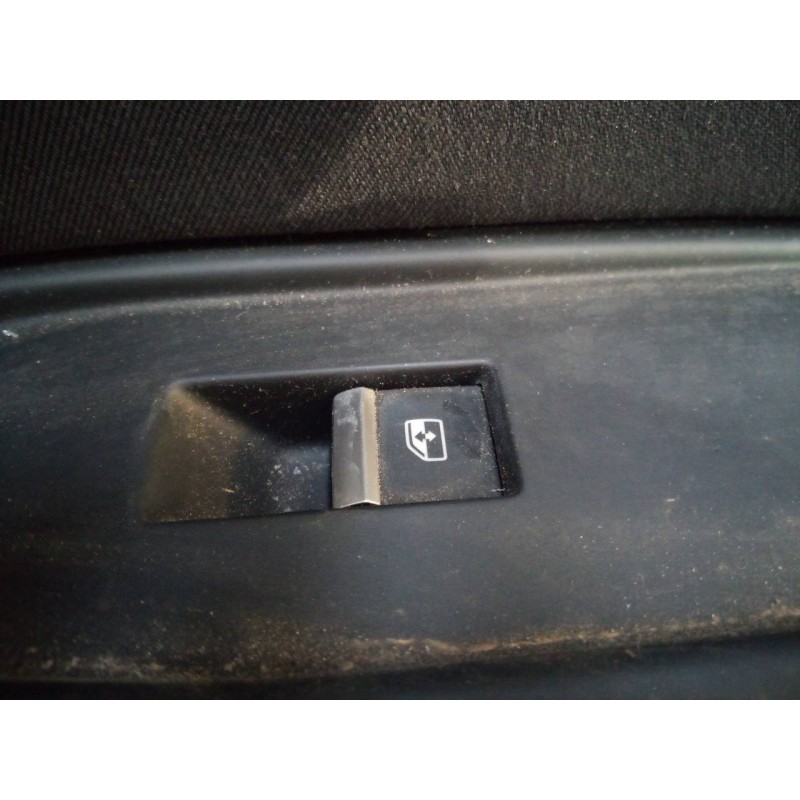 Recambio de mando elevalunas trasero izquierdo para audi a5 sportback (f5a) sport referencia OEM IAM   