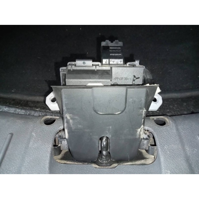 Recambio de cerradura maletero / porton para ford kuga (cbv) titanium referencia OEM IAM   