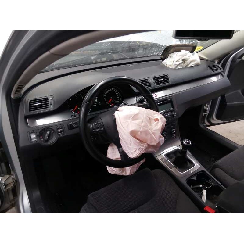 volkswagen passat berlina (3c2) del año 2010