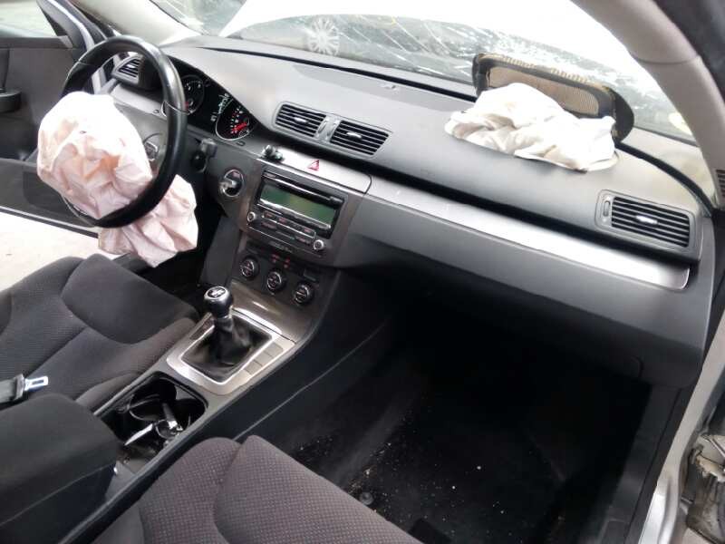 volkswagen passat berlina (3c2) del año 2010