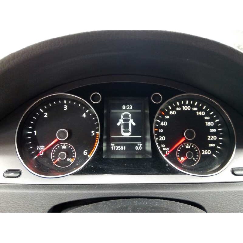 volkswagen passat berlina (3c2) del año 2010