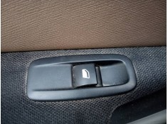 Recambio de mando elevalunas trasero izquierdo para citroen c4 picasso attraction referencia OEM IAM   