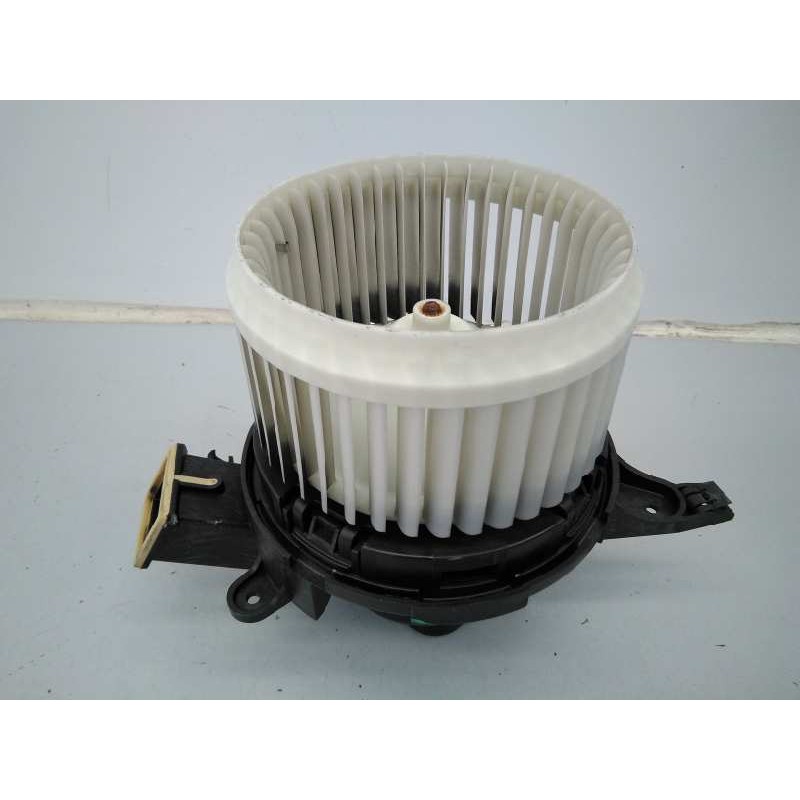 Recambio de ventilador calefaccion para fiat 500 l (330) pop star referencia OEM IAM 5U3830000 5R2230100 