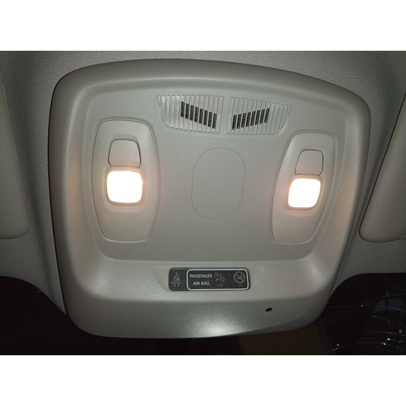 Recambio de luz interior para renault kadjar zen referencia OEM IAM   