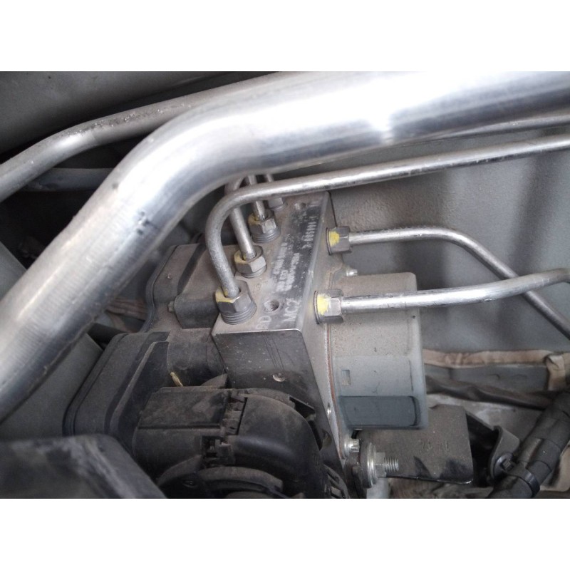 Recambio de abs para dacia sandero stepway referencia OEM IAM 476505492R  