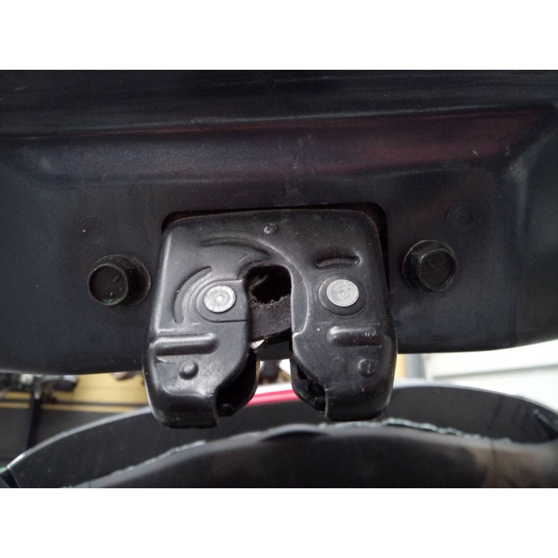 Recambio de cerradura maletero / porton para renault kadjar bose edition referencia OEM IAM   