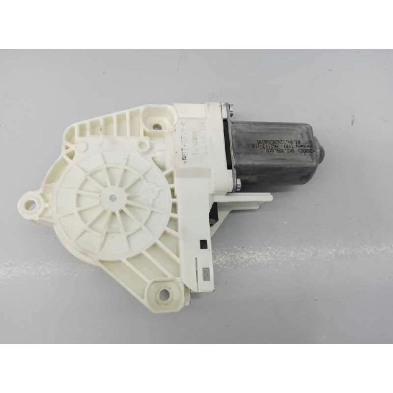 Recambio de motor elevalunas delantero derecho para audi a1 (8x) attraction referencia OEM IAM 8K0959802C 1101A62113110 