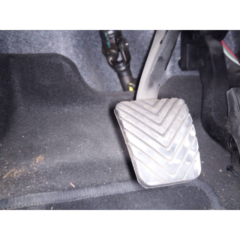 Recambio de pedal freno para kia carens ( ) drive referencia OEM IAM   