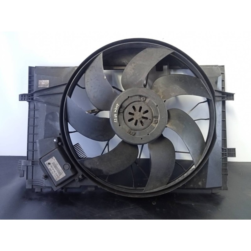 Recambio de electroventilador para mercedes clase b (w245) 200 cdi (245.208) referencia OEM IAM A2035000193 885002020 