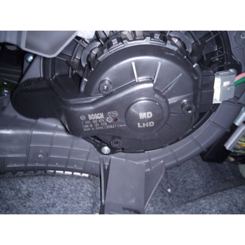 Recambio de ventilador calefaccion para kia carens ( ) drive referencia OEM IAM F00S302474  