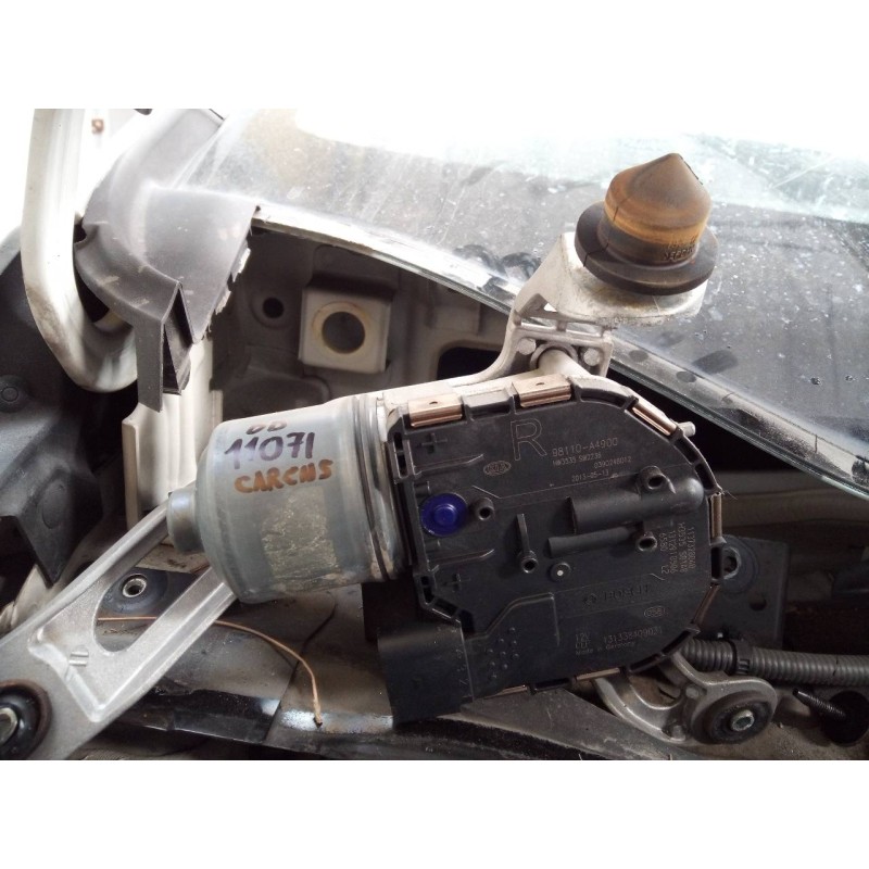 Recambio de motor limpia delantero para kia carens ( ) drive referencia OEM IAM 98110A4900  