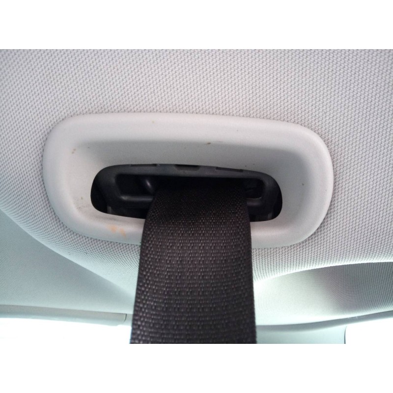 Recambio de cinturon seguridad trasero central para opel zafira tourer expression referencia OEM IAM   