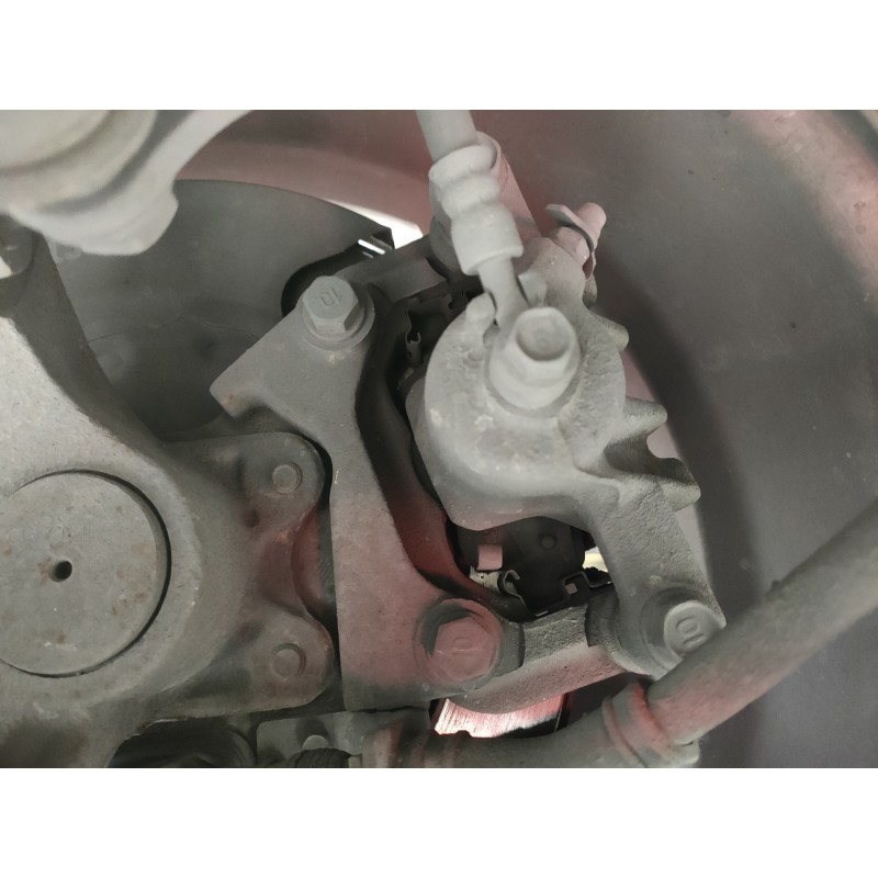 Recambio de pinza freno trasera izquierda para hyundai tucson (jm) 2,0 crdi vgt classic 4x2 referencia OEM IAM   