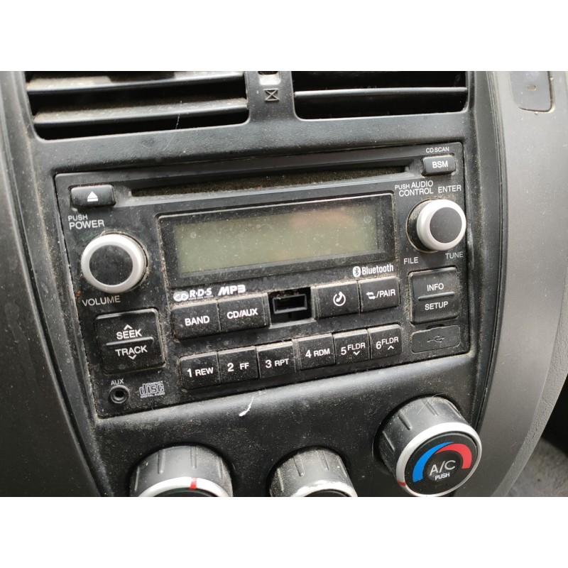 Recambio de sistema audio / radio cd para hyundai tucson (jm) 2,0 crdi vgt classic 4x2 referencia OEM IAM   