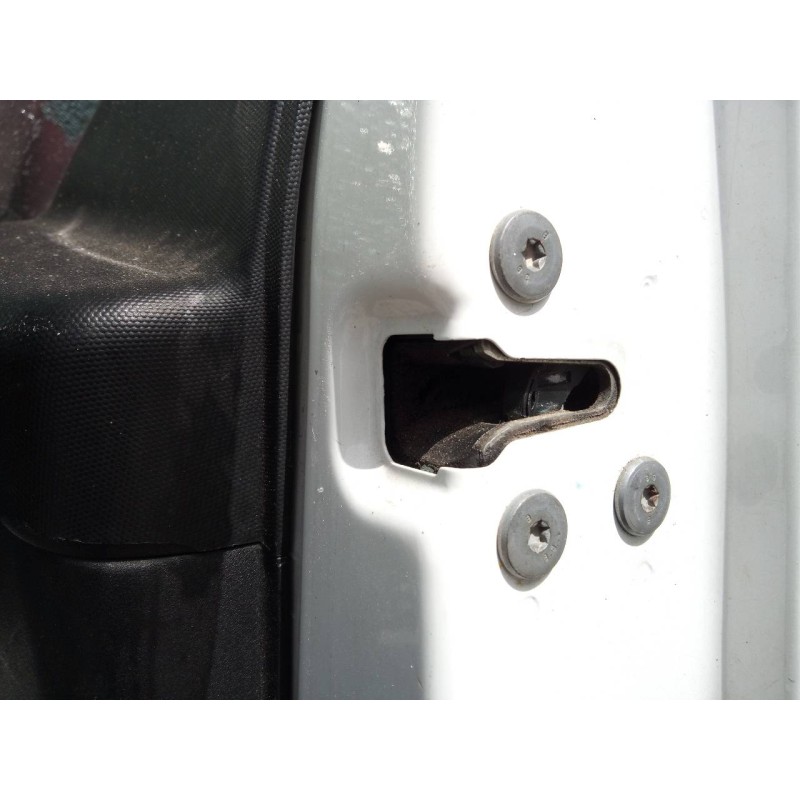 Recambio de cerradura puerta delantera derecha para iveco daily ka ka 35 s... radstand 3000 referencia OEM IAM   