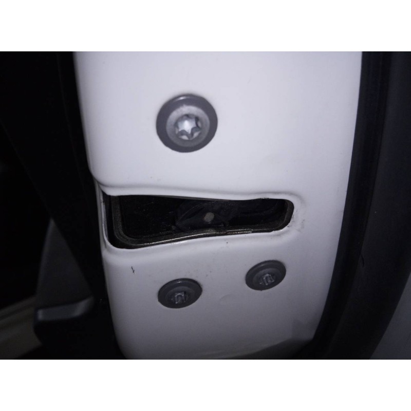 Recambio de cerradura puerta trasera derecha para toyota prius (nhw30) advance referencia OEM IAM   