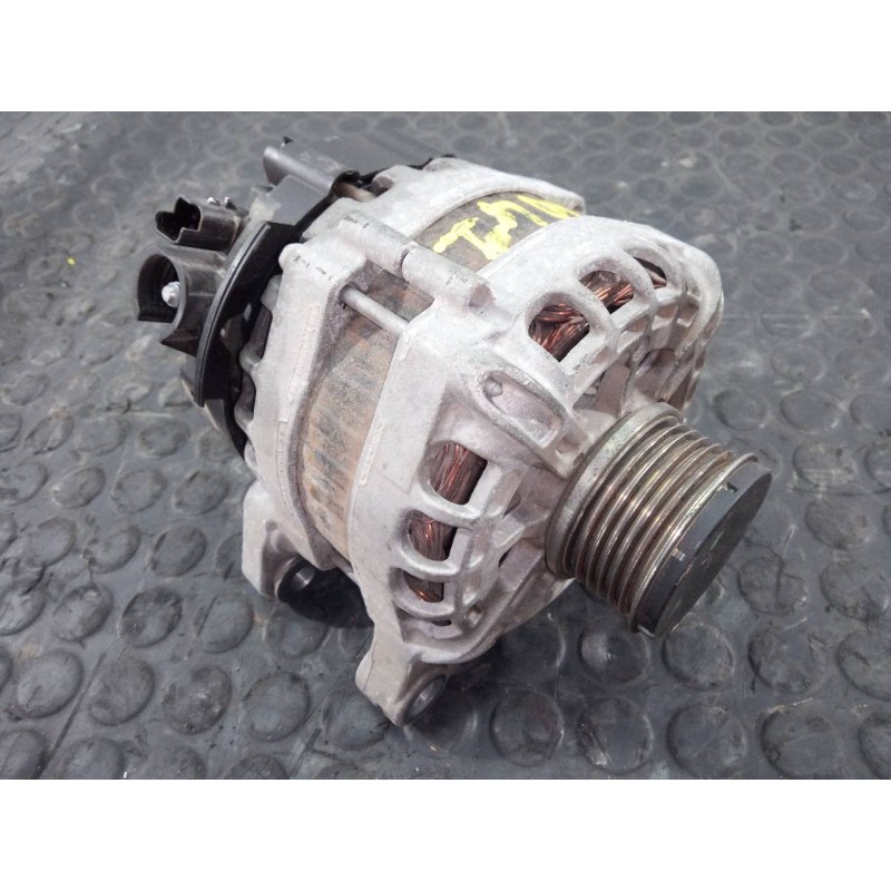 Recambio de alternador para peugeot 208 style referencia OEM IAM 9809391880  