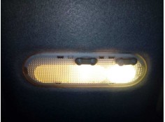 Recambio de luz interior para dacia duster ambiance 4x2 referencia OEM IAM 8200074362  