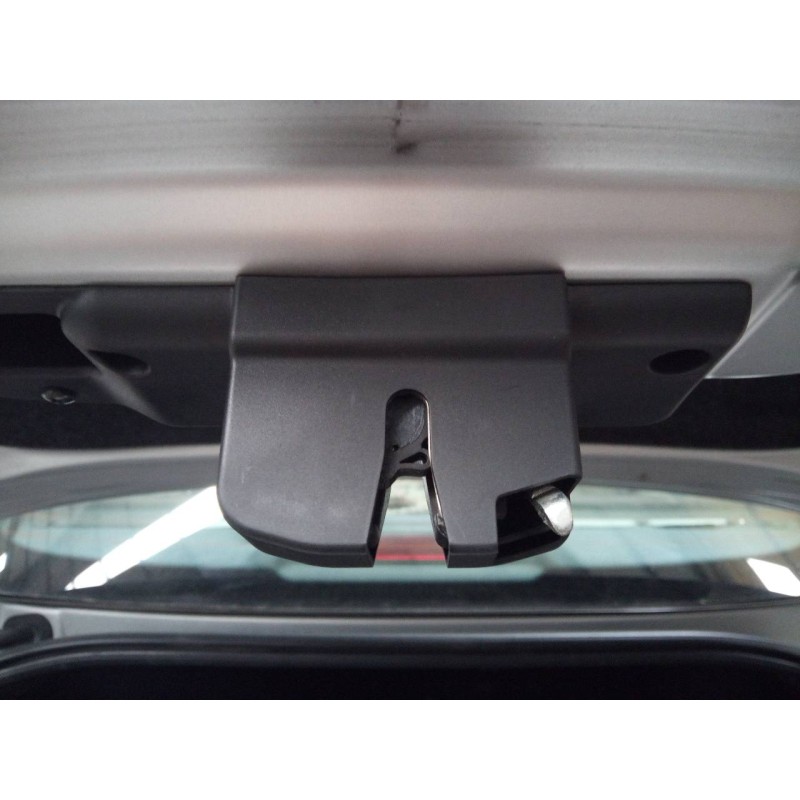 Recambio de cerradura maletero / porton para fiat linea (110) emotion referencia OEM IAM   