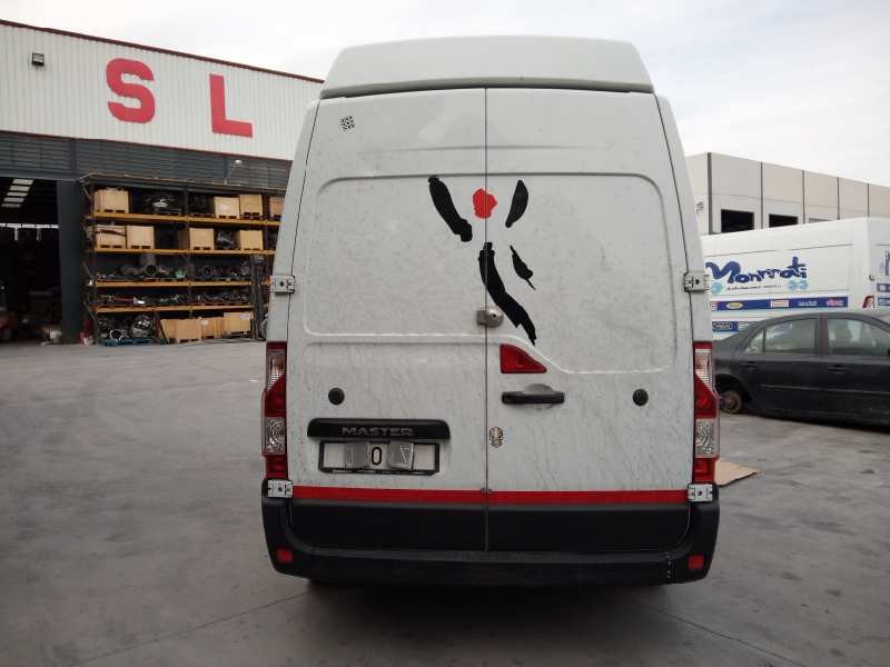 renault master kipper doka del año 2015