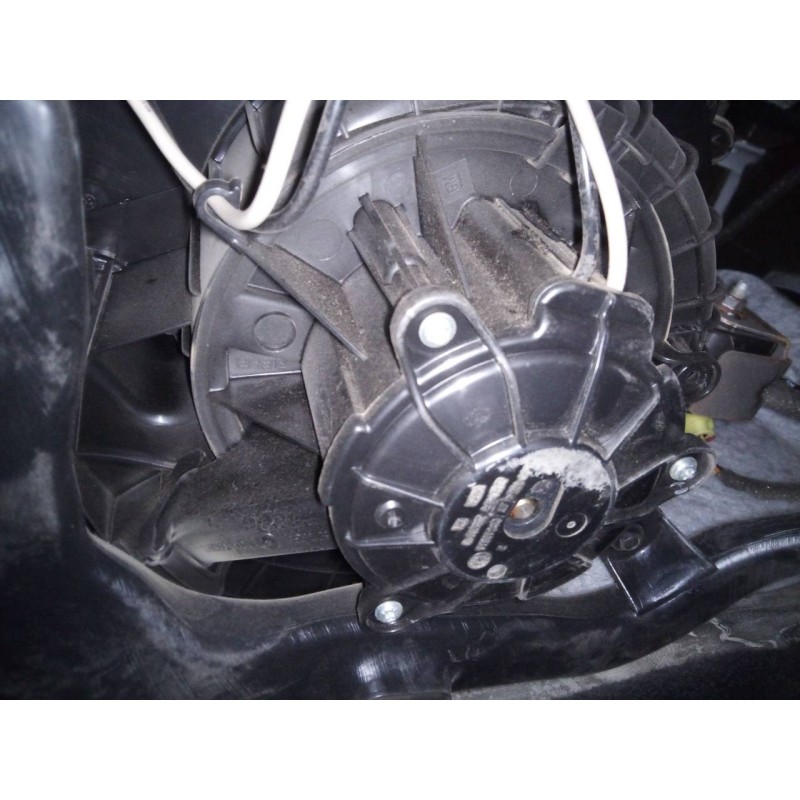 Recambio de ventilador calefaccion para opel zafira tourer expression referencia OEM IAM 25020140  