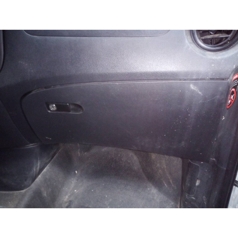 Recambio de guantera para mercedes vito mixto (447) 109/111 cdi extralang (447.705) referencia OEM IAM   