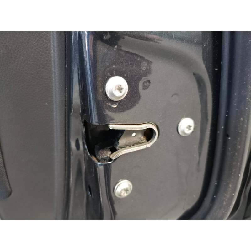 Recambio de cerradura puerta trasera derecha para opel antara cosmo 4x4 referencia OEM IAM   