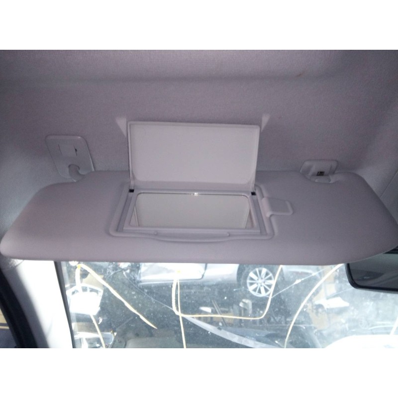 Recambio de parasol izquierdo para peugeot 208 style referencia OEM IAM   