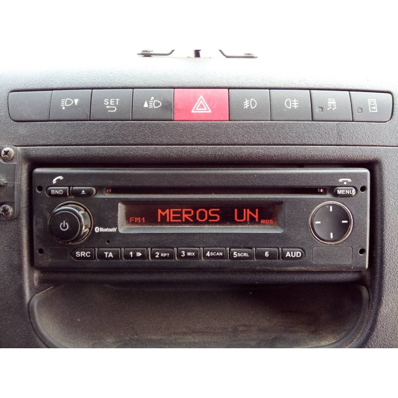 Recambio de sistema audio / radio cd para iveco daily ka ka 35 s... radstand 3000 referencia OEM IAM   