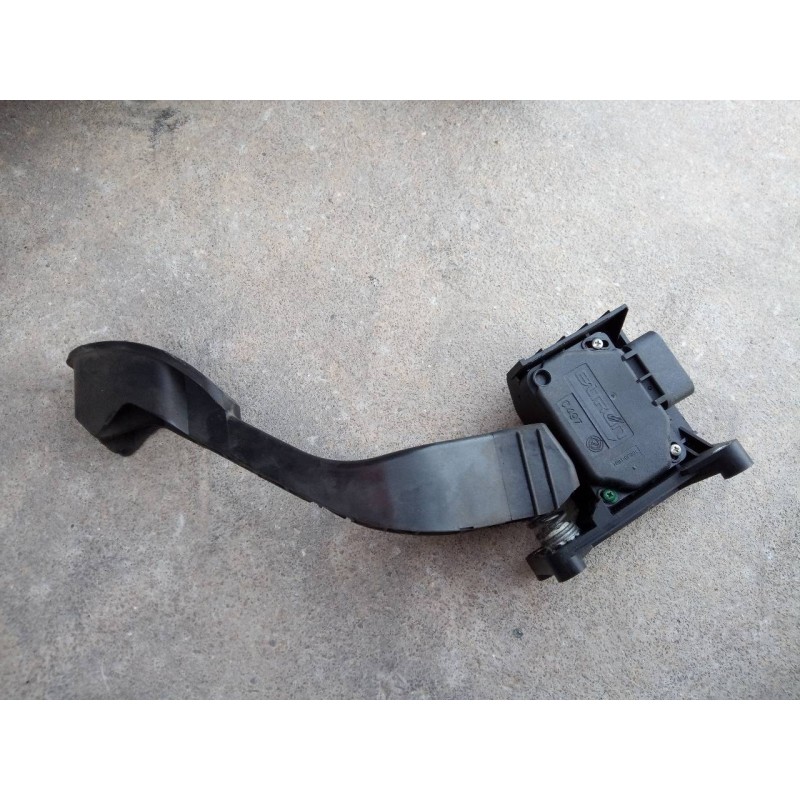 Recambio de pedal acelerador para ford ka (ccu) titanium referencia OEM IAM C497  