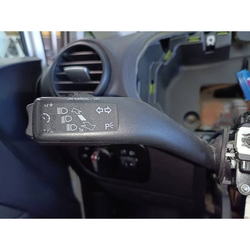 Recambio de mando intermitentes para seat leon (1p1) reference copa referencia OEM IAM   