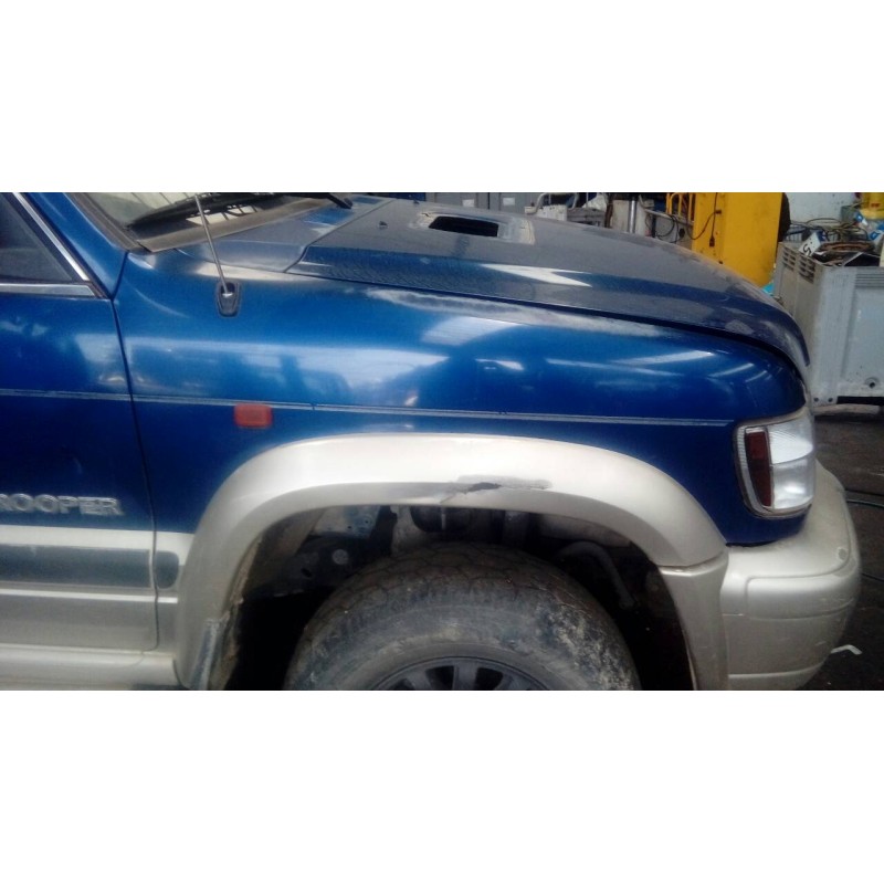 Recambio de aleta delantera derecha para isuzu trooper 3.0 dti cat referencia OEM IAM   