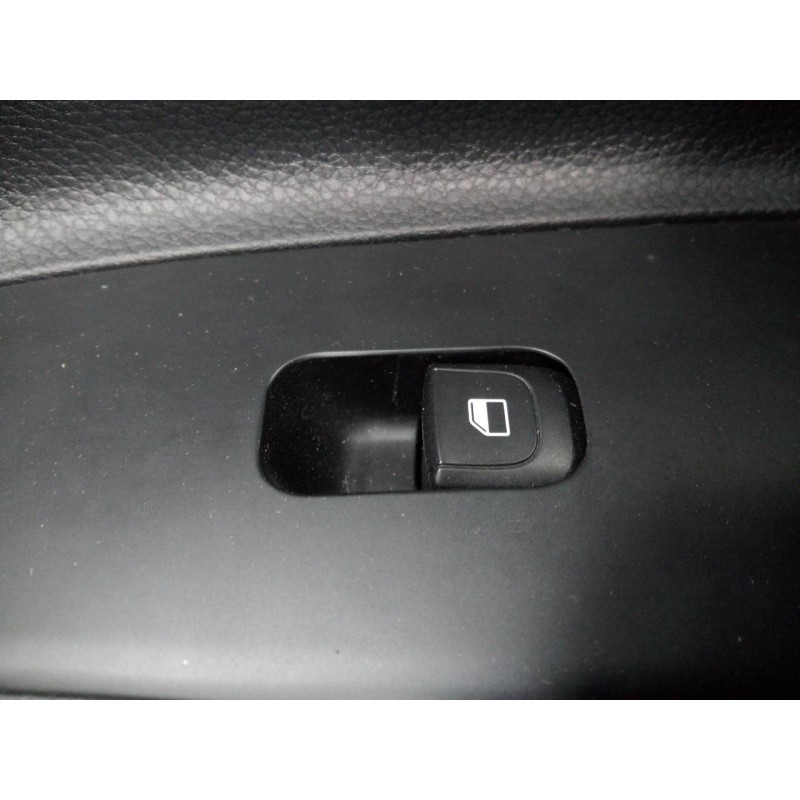 Recambio de mando elevalunas delantero derecho para kia stonic (ybcuv) drive referencia OEM IAM   