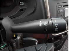 Recambio de mando limpia para dacia sandero stepway referencia OEM IAM   