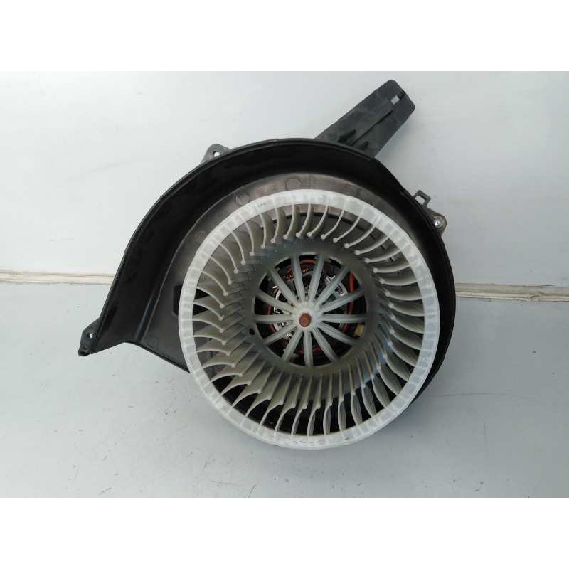 Recambio de ventilador calefaccion para audi a1 sportback (8xf) attraction referencia OEM IAM 6R1819015A  