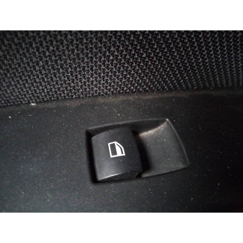 Recambio de mando elevalunas delantero derecho para bmw x1 (e84) sdrive 18d referencia OEM IAM   