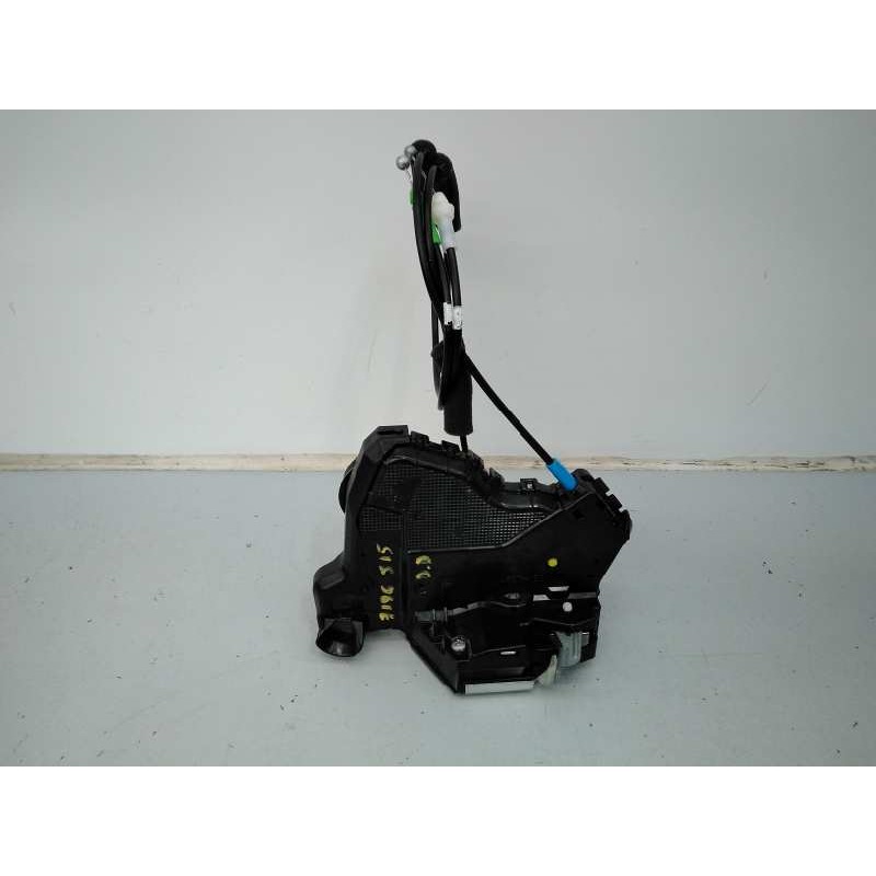 Recambio de cerradura puerta delantera derecha para toyota land cruiser (j15) gx referencia OEM IAM A046693 1102711 