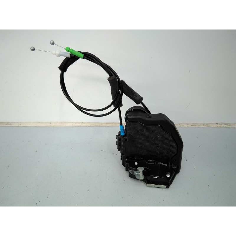 Recambio de cerradura puerta trasera izquierda para toyota land cruiser (j15) gx referencia OEM IAM A046693 1102700 