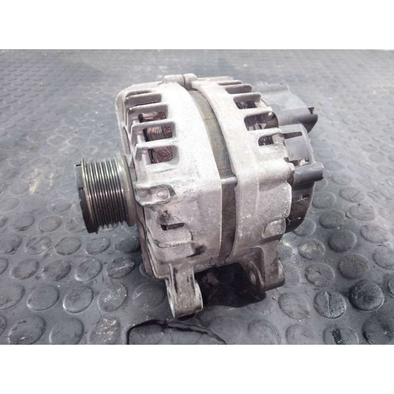 Recambio de alternador para peugeot 208 access referencia OEM IAM 9678048880  