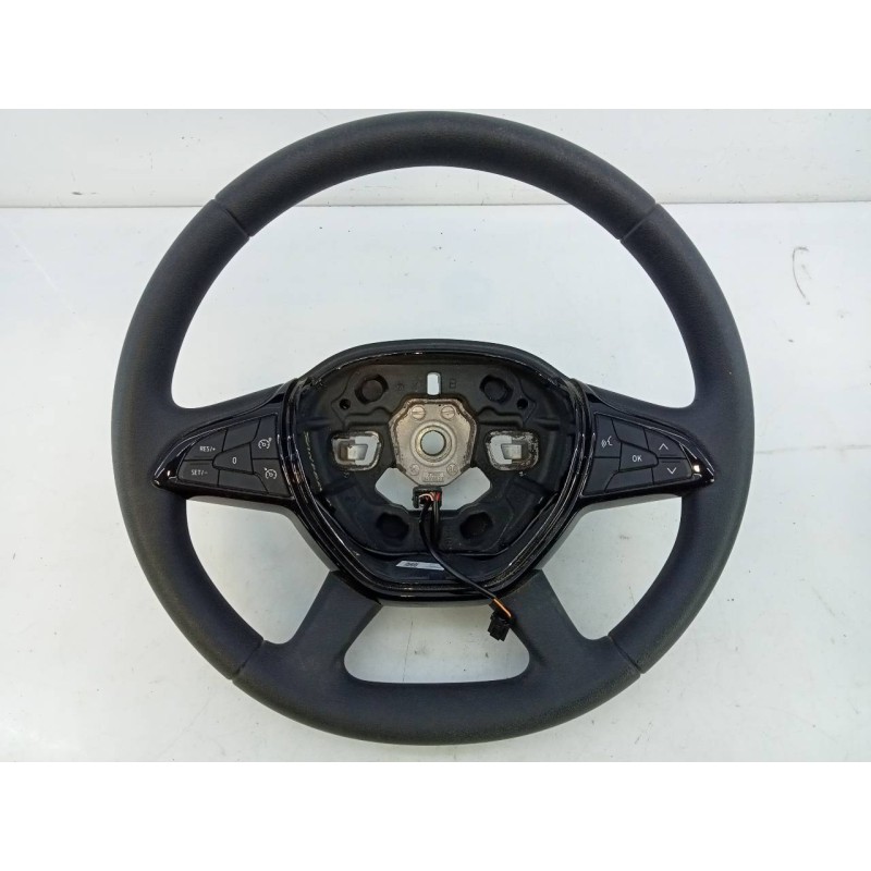 Recambio de volante para dacia sandero iii stepaway referencia OEM IAM 484001352R  