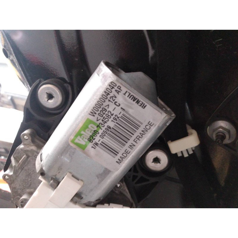 Recambio de motor limpia trasero para dacia duster ambiance 4x4 referencia OEM IAM 8200734582  